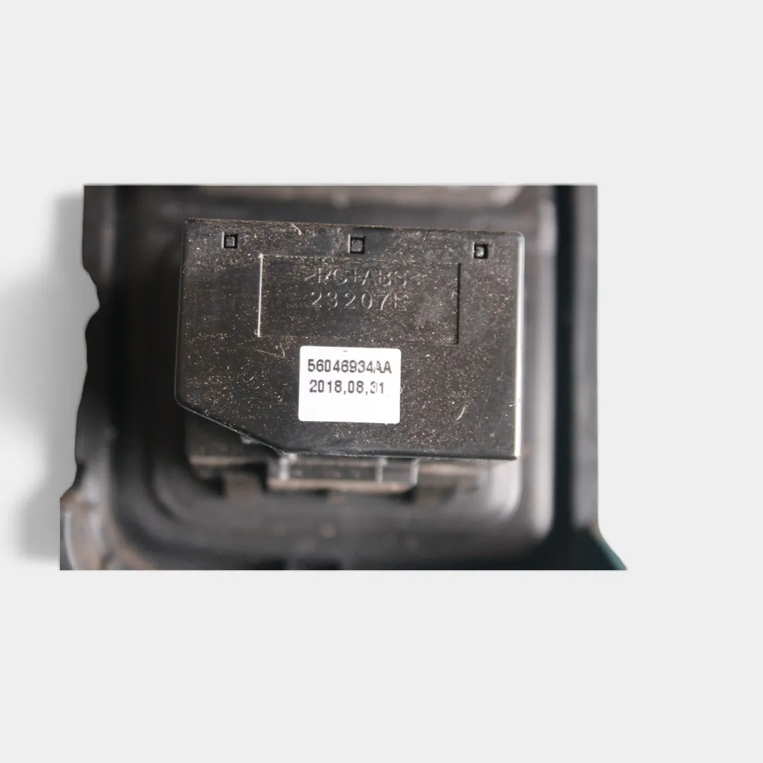 Inversor Conector com a Cabamento Dodge Ram 2018 56046934aa