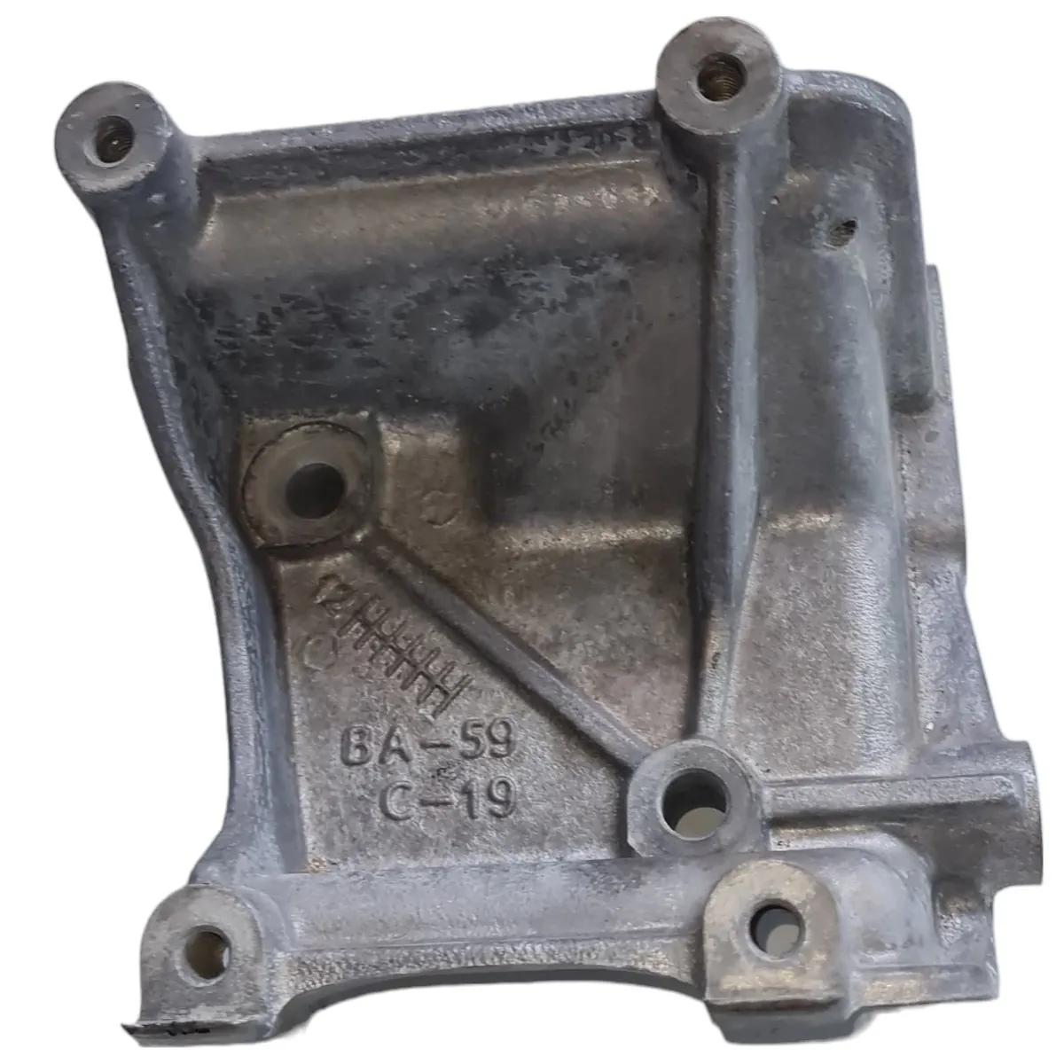 Suporte compressor ar condicionado Hilux 12/15 3.0 171cv 4x4