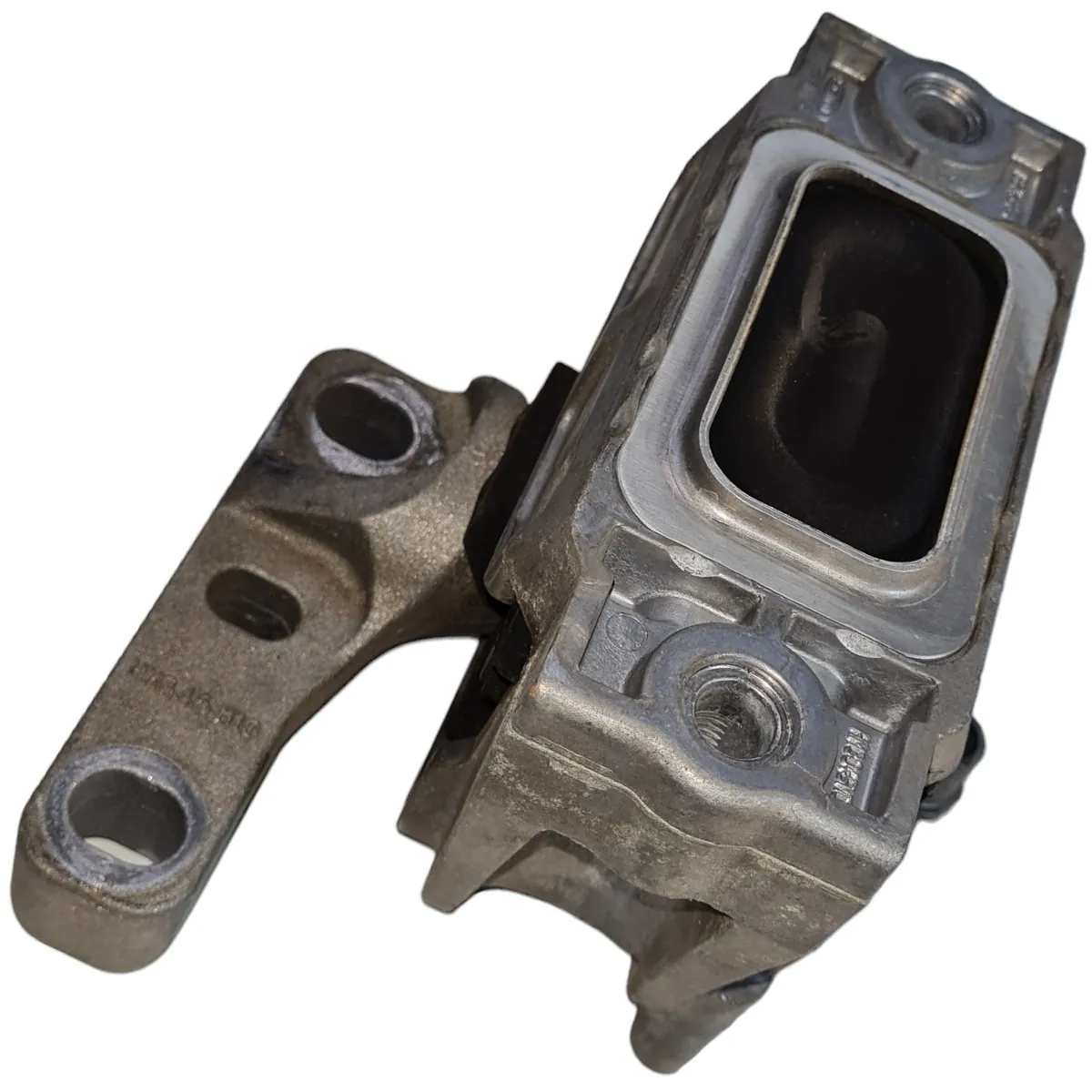 Coxim direito do motor Jetta 2.0 2013