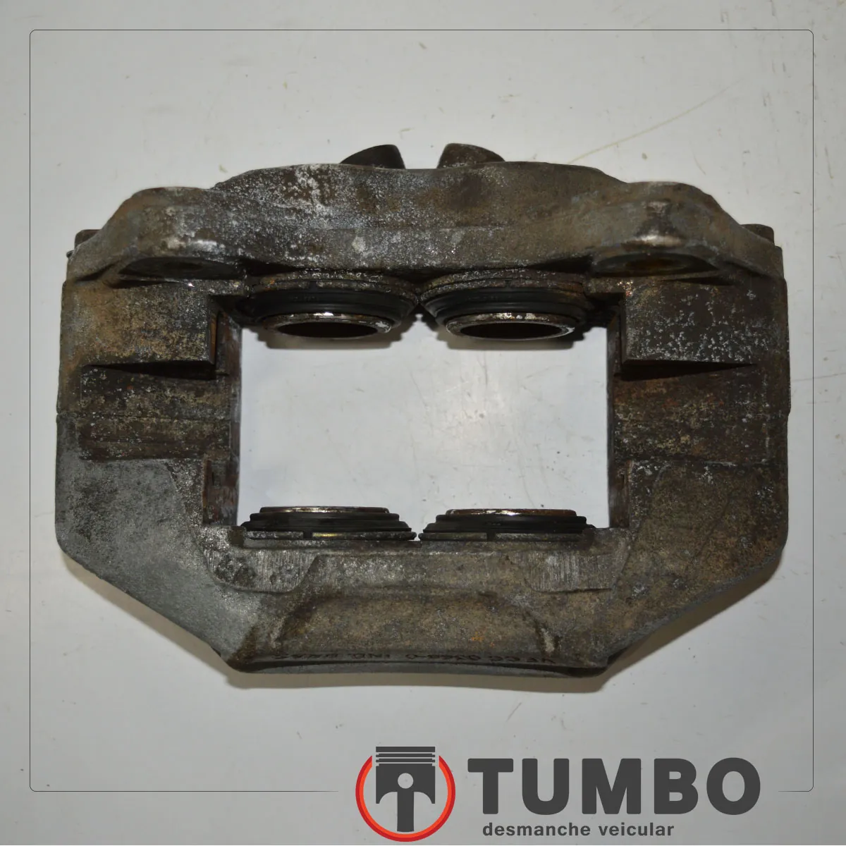 Pinça de freio direito aro 16 Hilux 12/15 3.0 171cv 4x4