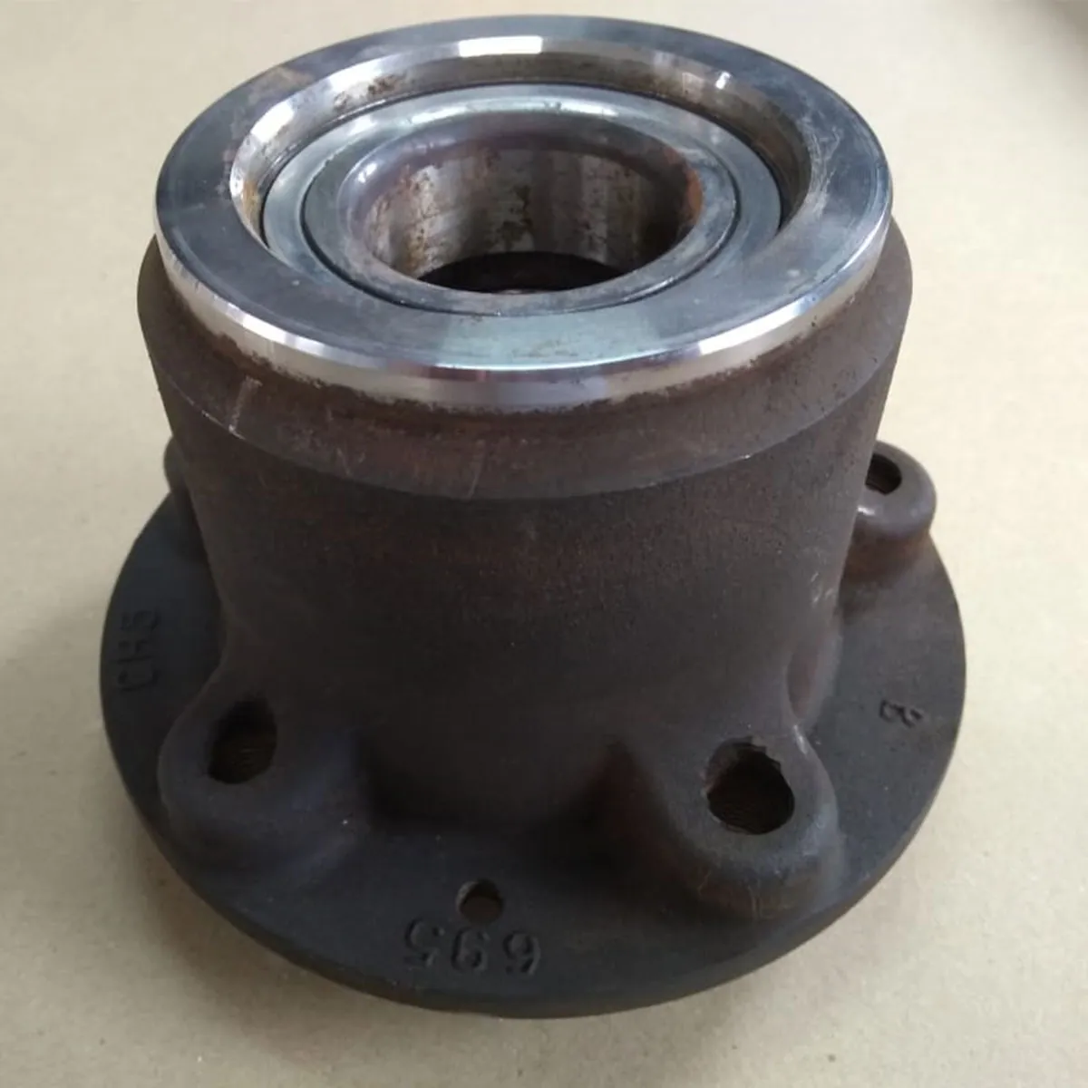 Cubo de roda traseiro Renault Master 2.3