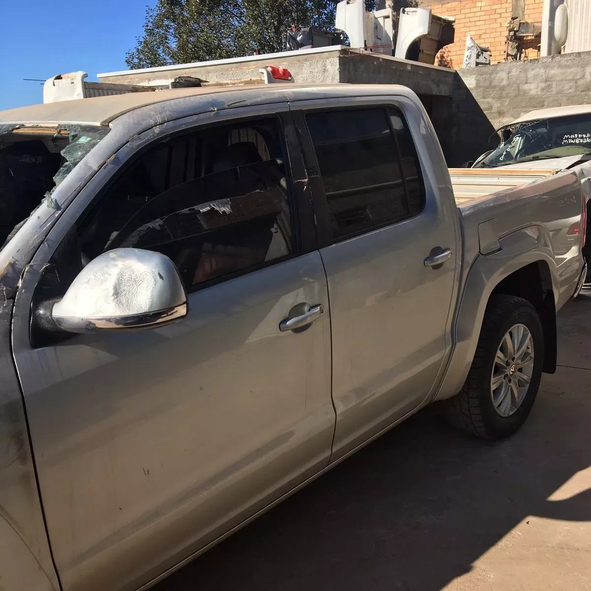 Vw Amarok 4x4 2015 163cv Biturbo - Sucata Para Retirar Peças