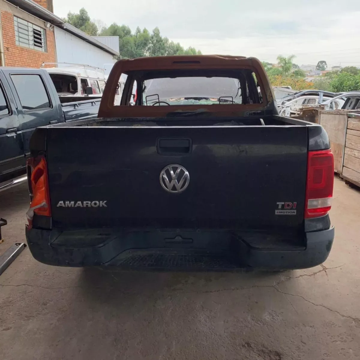 Vw Amarok Bi Turbo 180cv 2015 - Sucata Para Retirar Peças