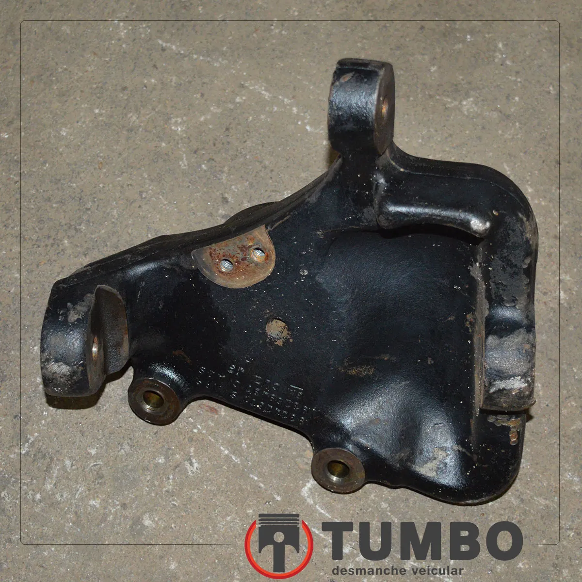 Montante de suspensão dianteiro esquerdo S10 4x2 até 2011