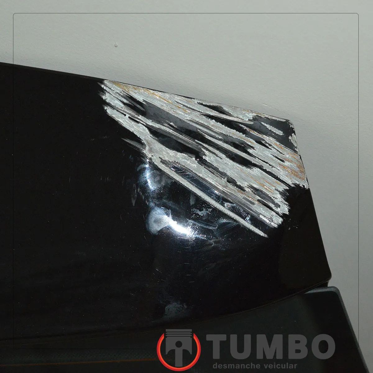 Tampa traseira do VW UP 1.0 2015