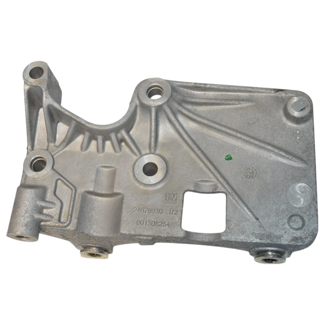 Suporte do Alternador S10 2.8 4X4 Diesel 2014/...