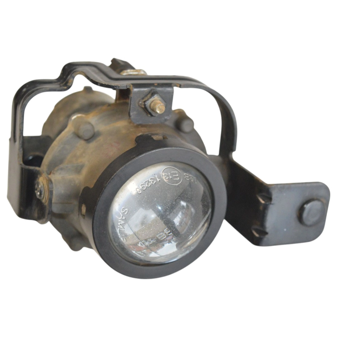 Farol de milha neblina esquerdo S10 2.8 Diesel 2012/...