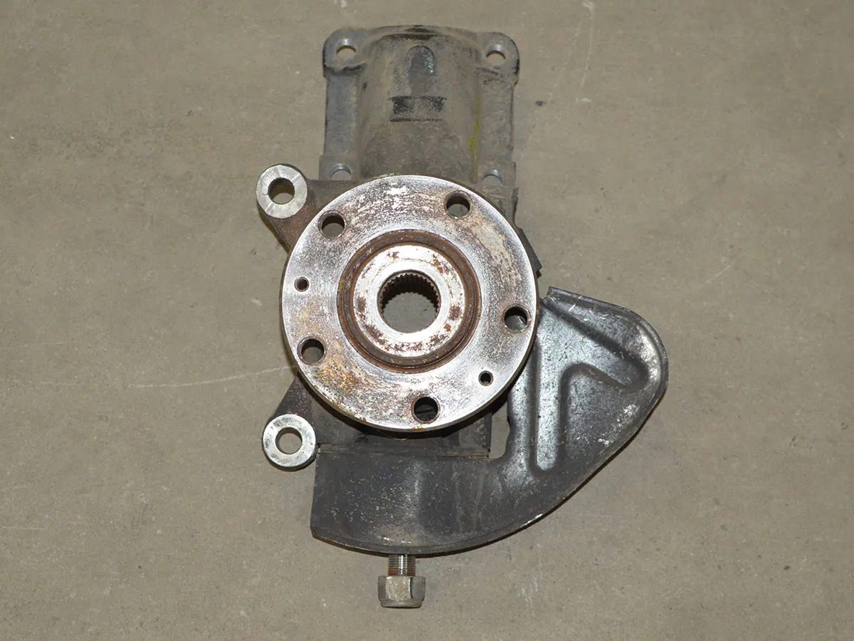 Montante susp c/ cubo roda diant esq Ducato Jumper 2.3 2015