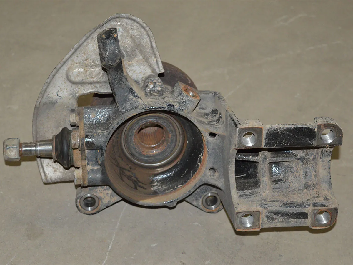 Montante susp c/ cubo roda diant esq Ducato Jumper 2.3 2015