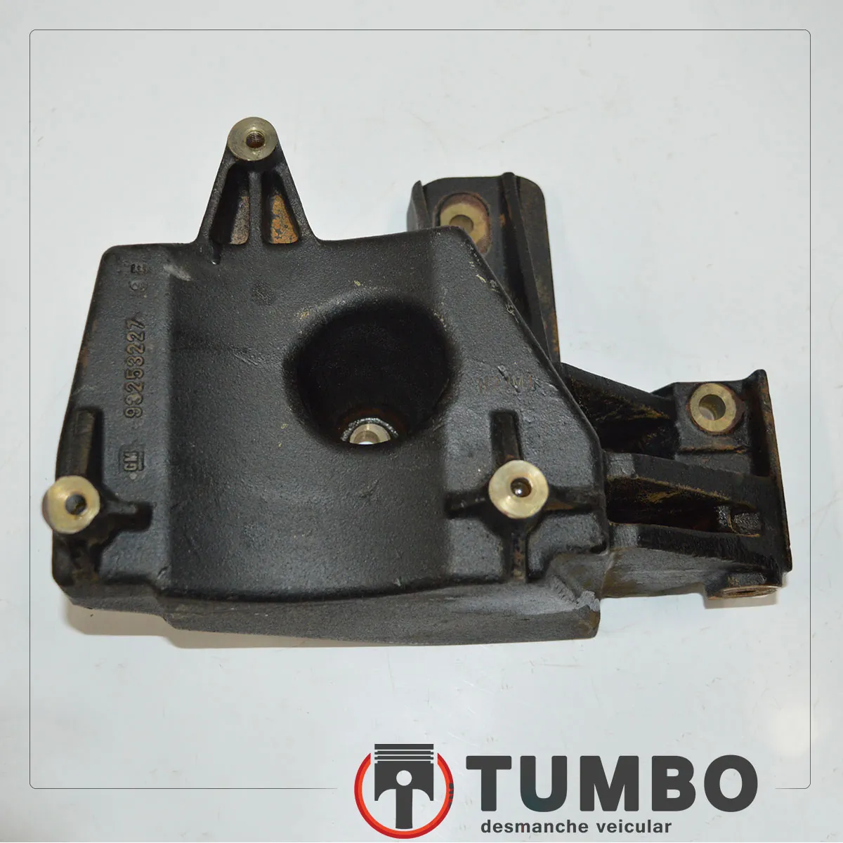 Suporte compressor do ar condicionado S10 00/11 2.4 Manual