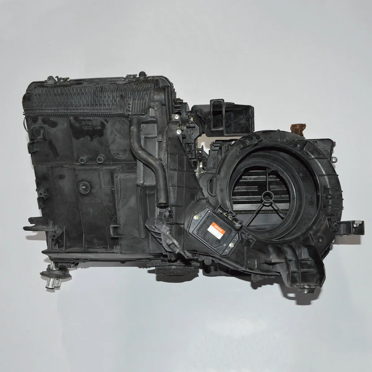 Caixa de ar condicionado dianteira Hilux SW4 2014 3.0 4x4