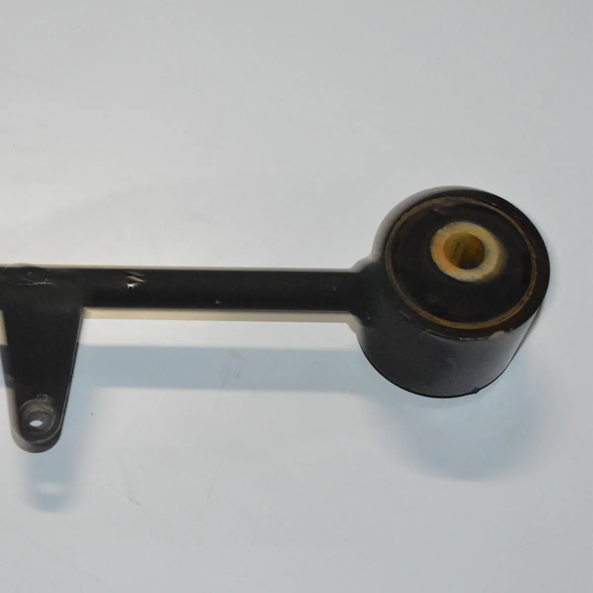 Tirante de suspensão esquerdo Hilux SW4 2014 3.0 4x4 aut.