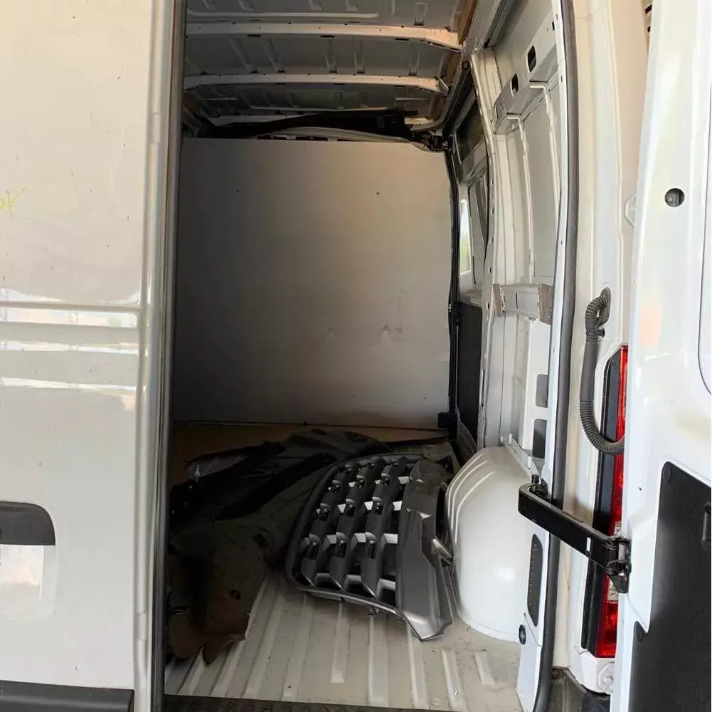 Renault Master 2.3 Furgão - Sucata Para Retirar Peças