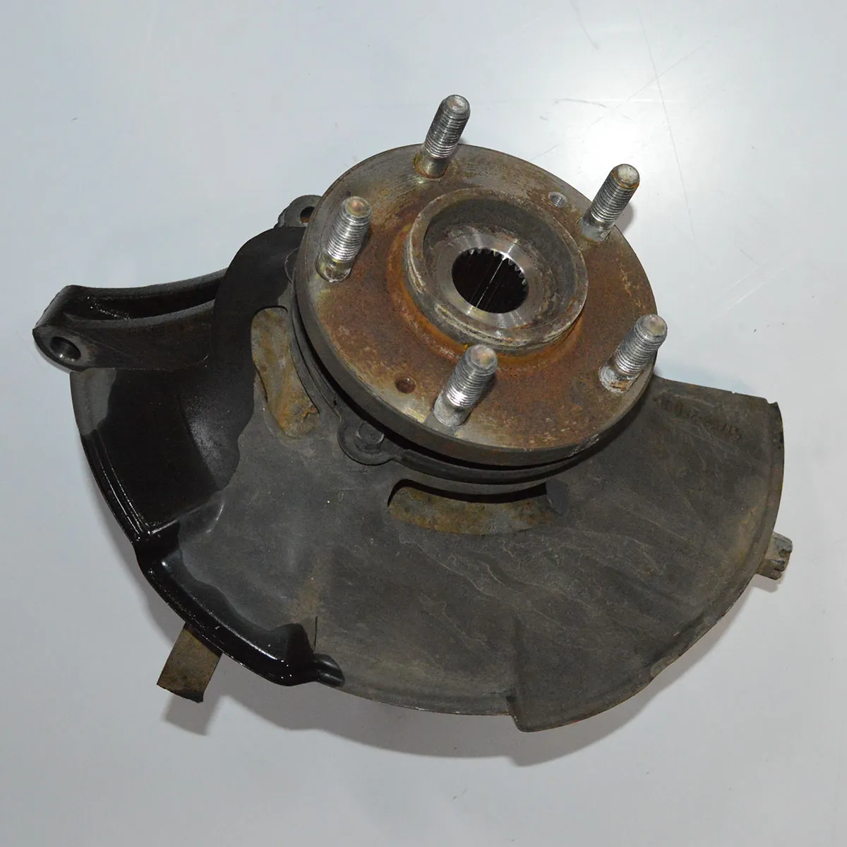 Montante com cubo de roda dianteiro direito Tucson 15/16 2.0
