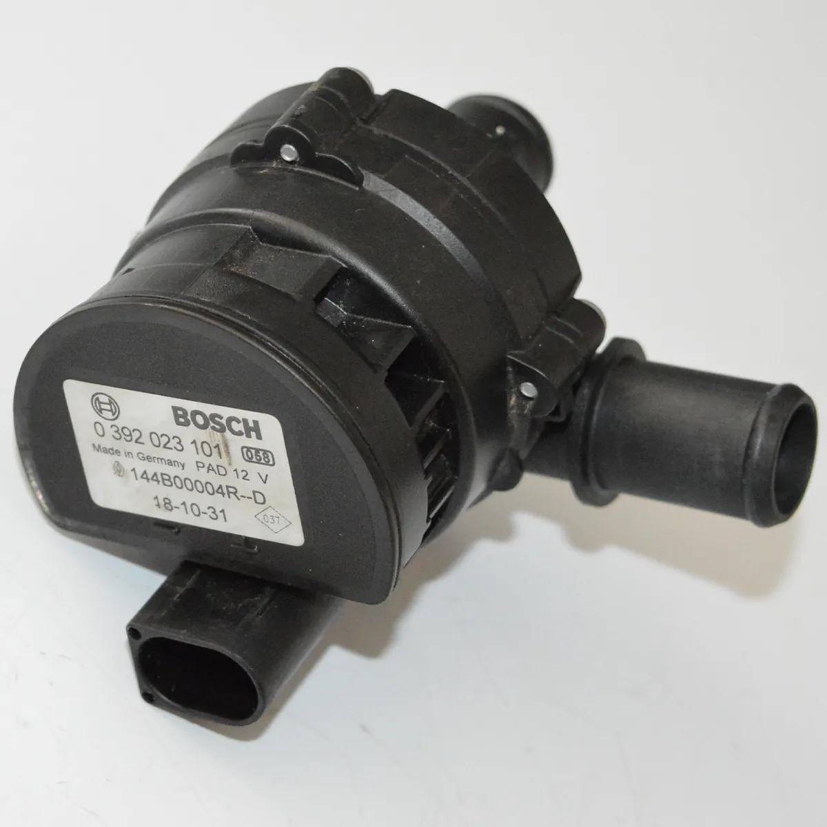 Bomba d´água auxiliar turbina Master 2.3 2019