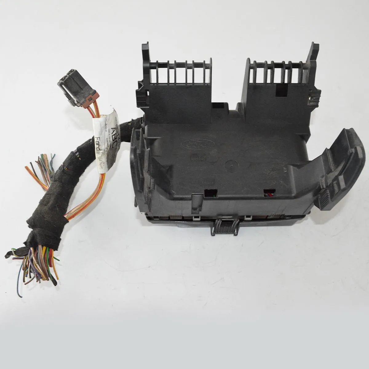 Caixa de fusíveis interna transit 2.4 diesel 2011