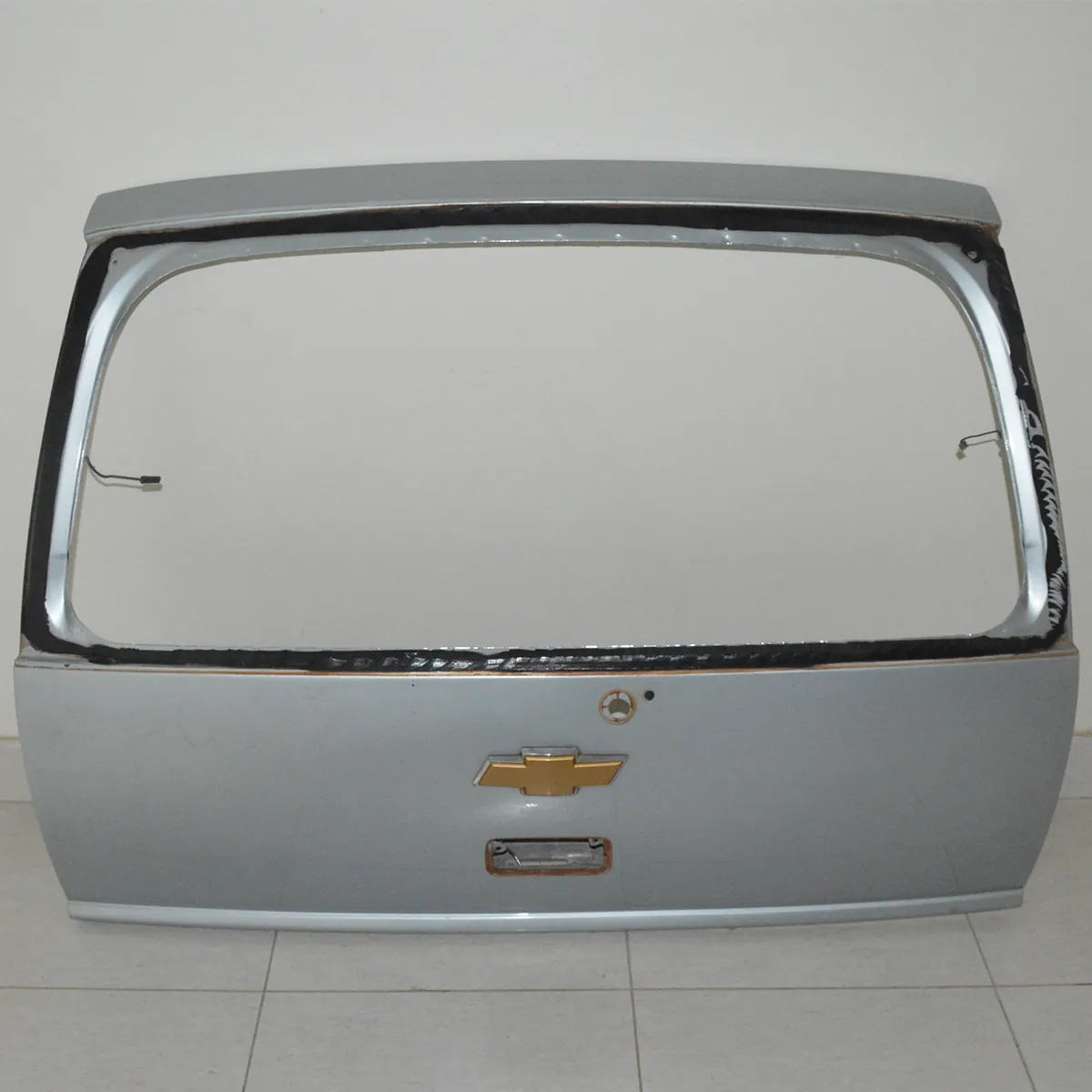 Tampa traseira BLAZER 2011 2.4 FLEX