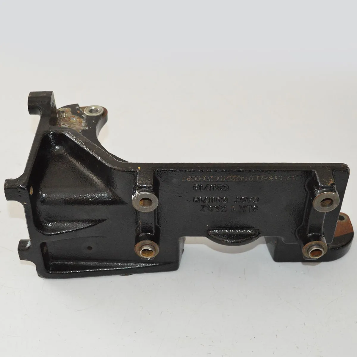 Suporte alternador e tensionador F4000 2.8 cummins 2015 4cc