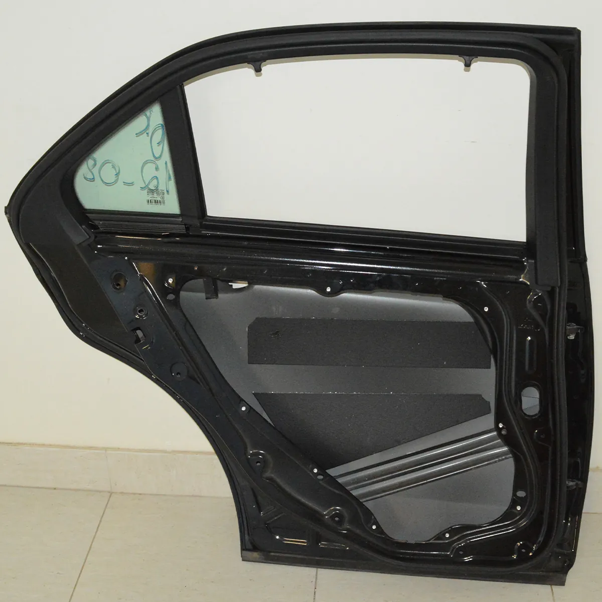Porta traseira esquerda Mercedes E350 V6 2011 Aut.