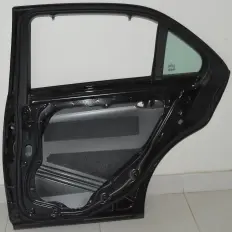 Porta traseira direita Mercedes E350 V6 2011 Aut.