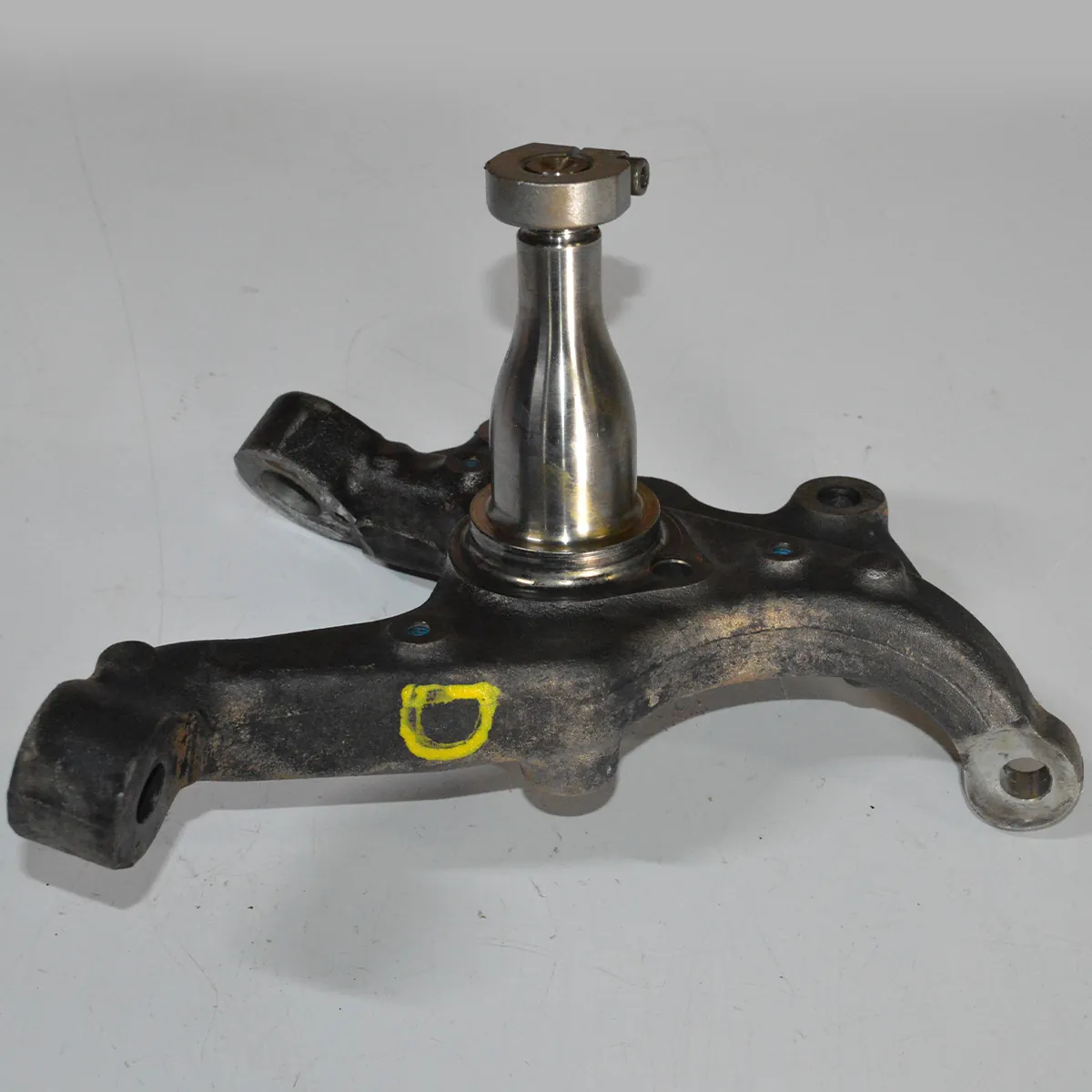 Montante dianteiro direito Mercedes E350 V6 2011 Aut.