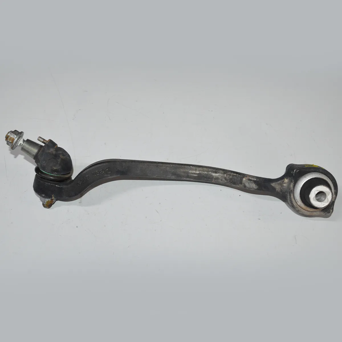 Braço de suspensão inf diant esq Mercedes E350 V6 2011 Aut.