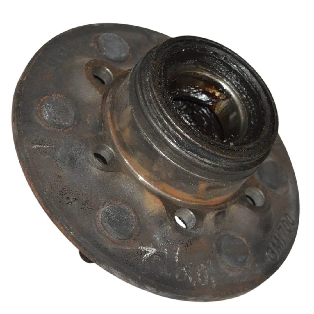 Cubo de roda dianteiro S10 12/15 2.4 2.8 todas