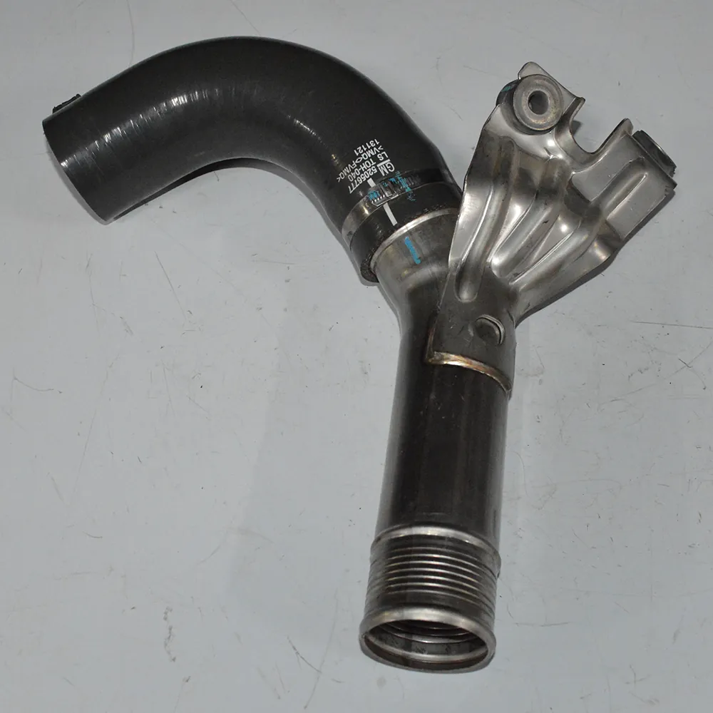Mangueira turbina ao intercooler direito S10 12/ 2.8 diesel