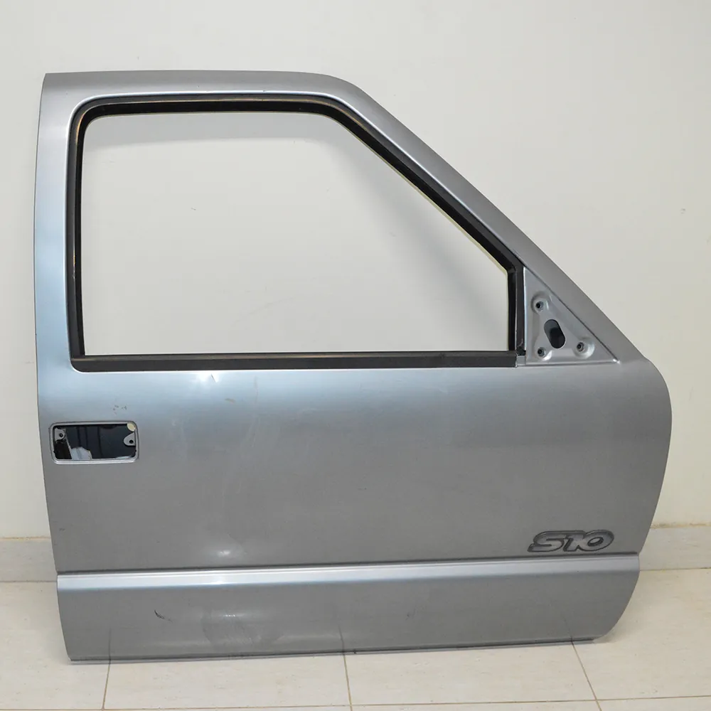 Porta dianteira direita s10 2.2 até 2000