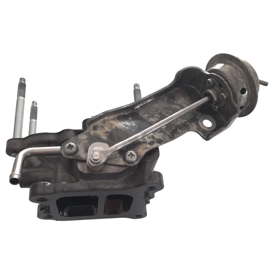 Válvula Intermediária egr Hilux 2.8 srv 4x4 2020