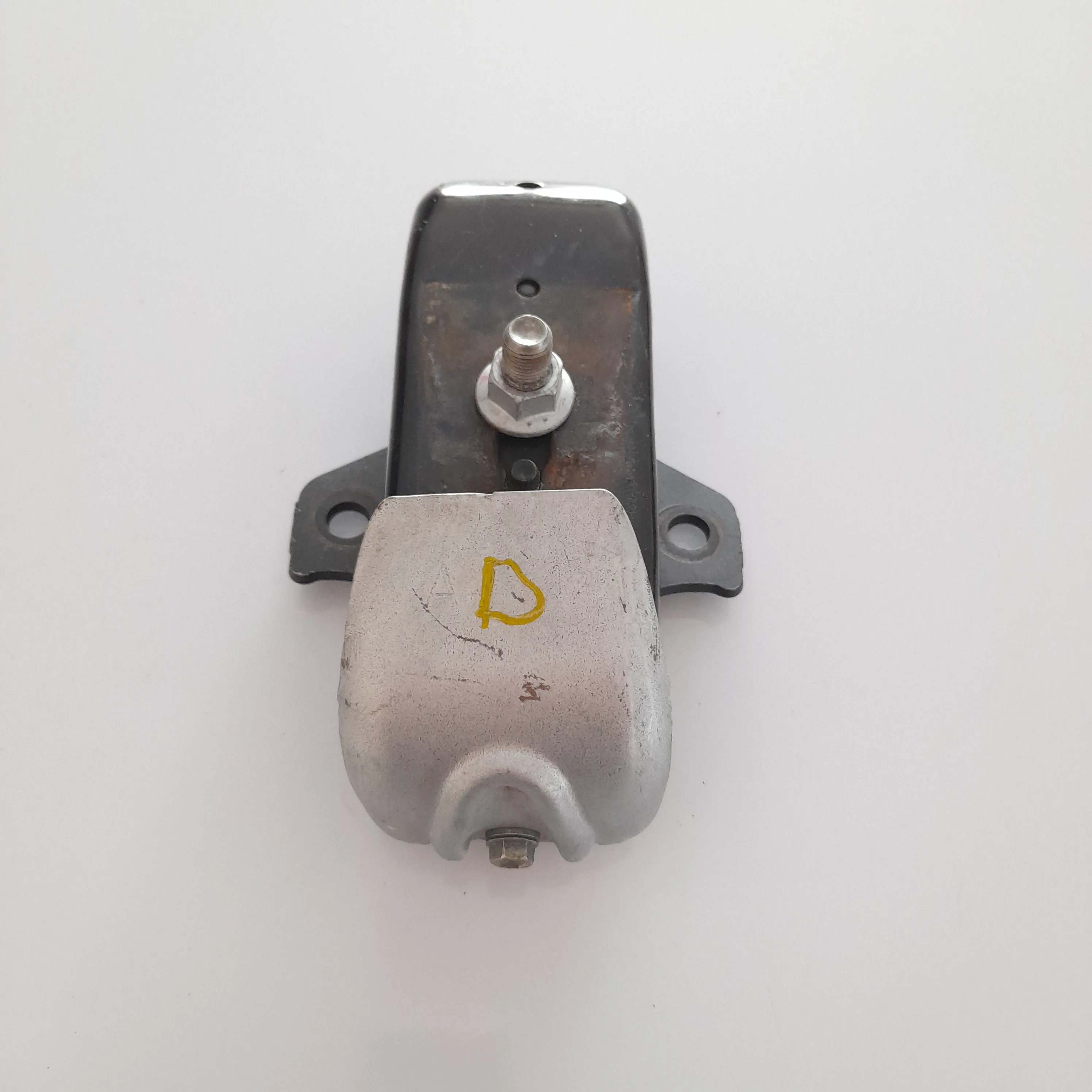 Coxim do motor direito Hilux 2.8 srv 4x4 2020