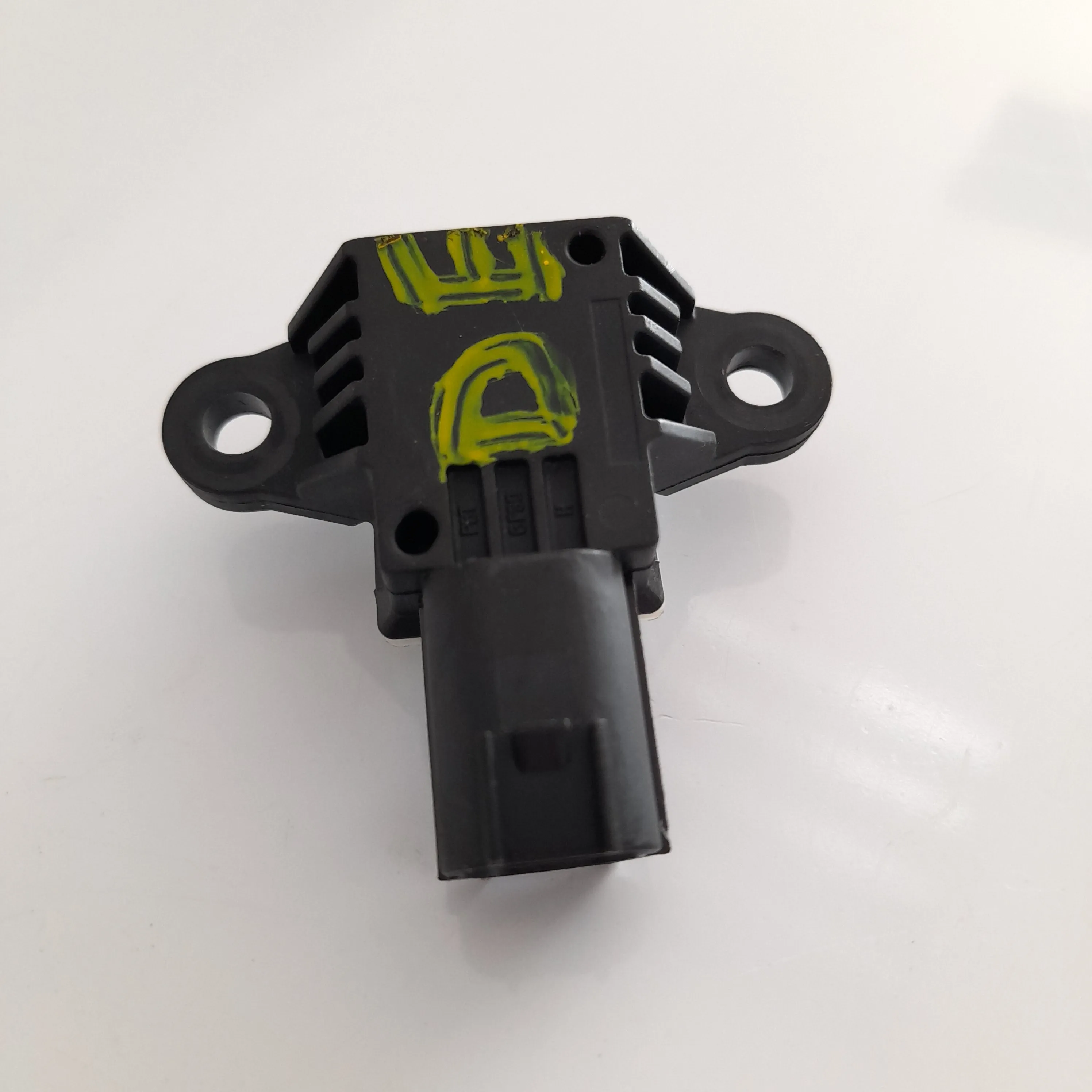 Sensor detonação airbag diant esq Ranger 3.2 XLT 2019 aut