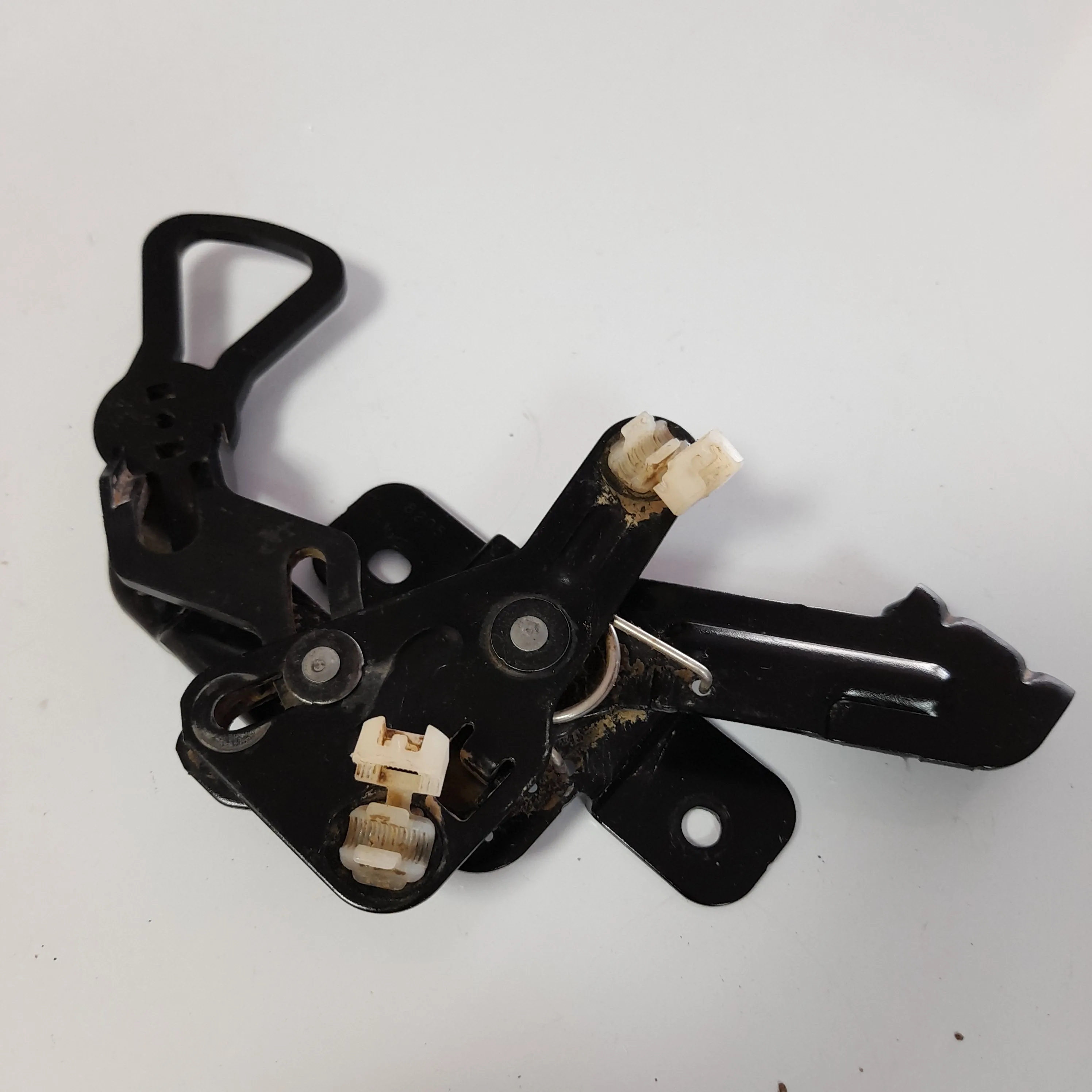Fechadura mecanismo tampa traseira Ranger 3.2 XLT 2019 aut