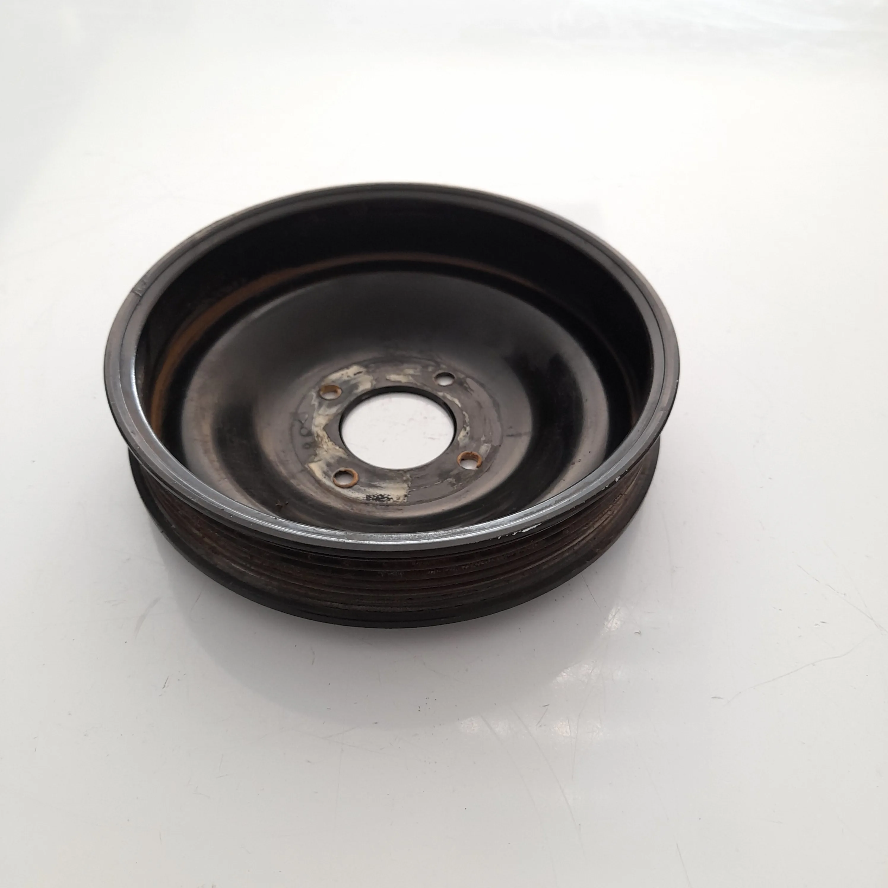 Polia bomba água S10 2.8 4x2 colina 2005