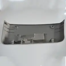 Acabamento inferior porta direita Sprinter 2018