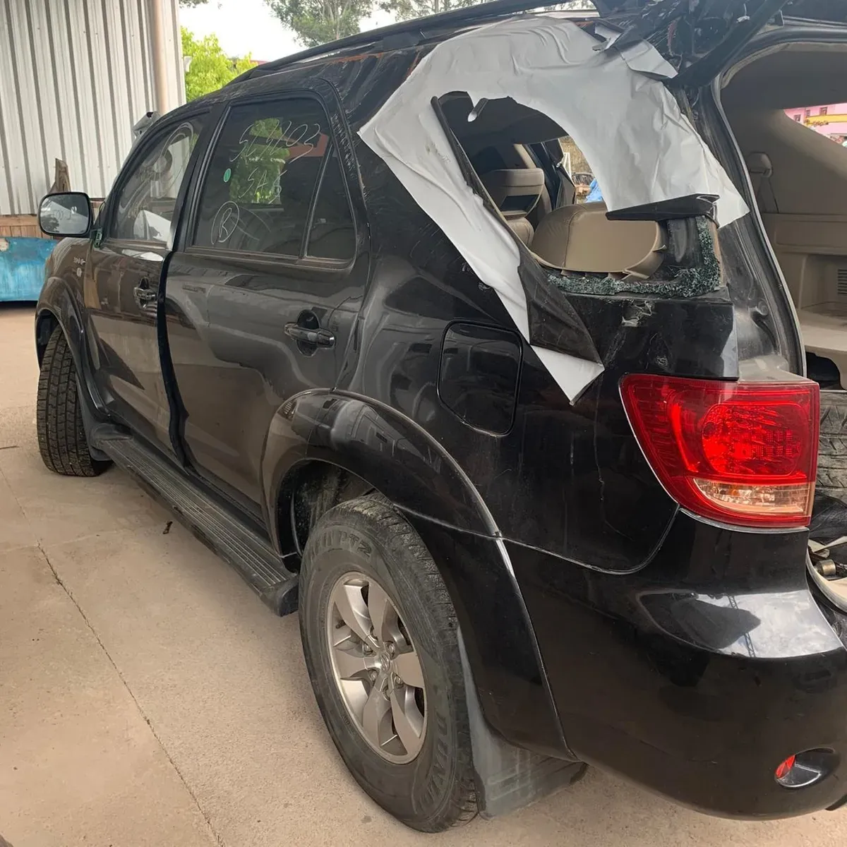 Sucata De Hilux Sw4 2006 3.0 163cv Pra Retirar Peças