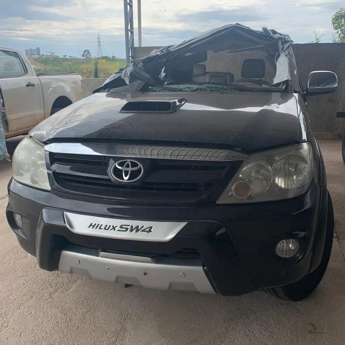 Sucata De Hilux Sw4 2006 3.0 163cv Pra Retirar Peças