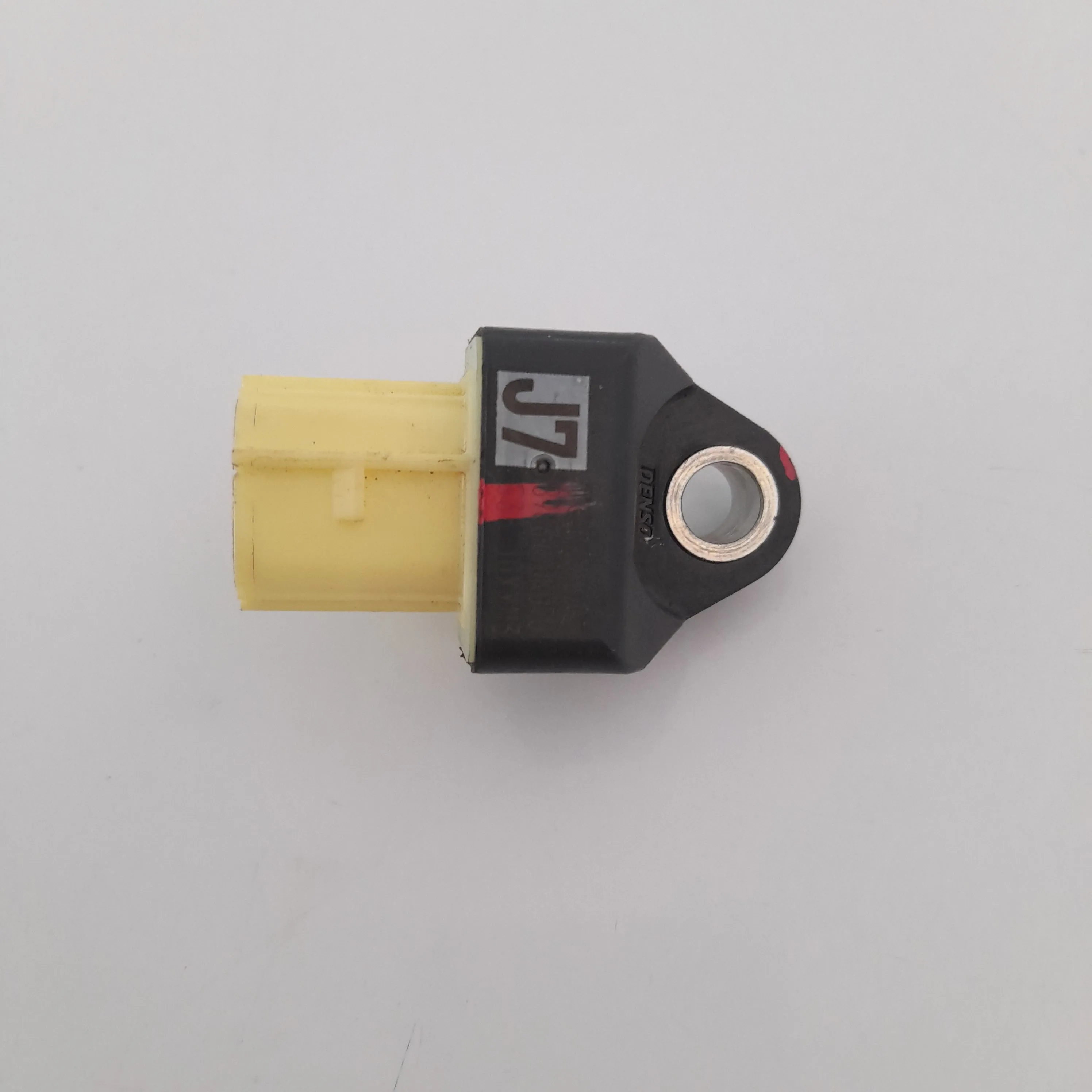 Sensor air bag traseiro 898310K070 Hilux SW4 SRX 2.8 2017