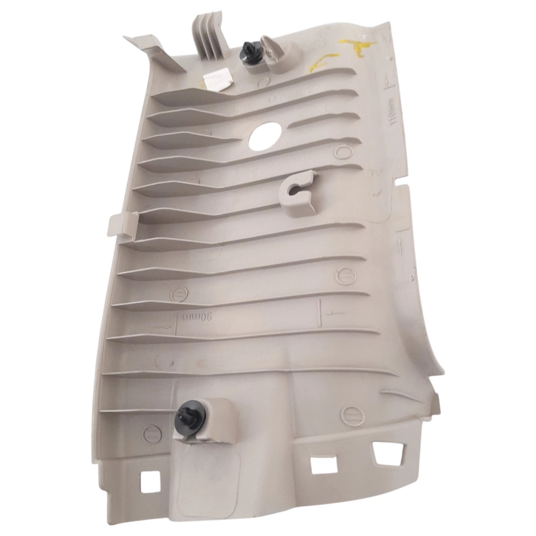 Moldura Coluna Porta Traseira Esquerda S10 2.5 Flex 4x4 2016