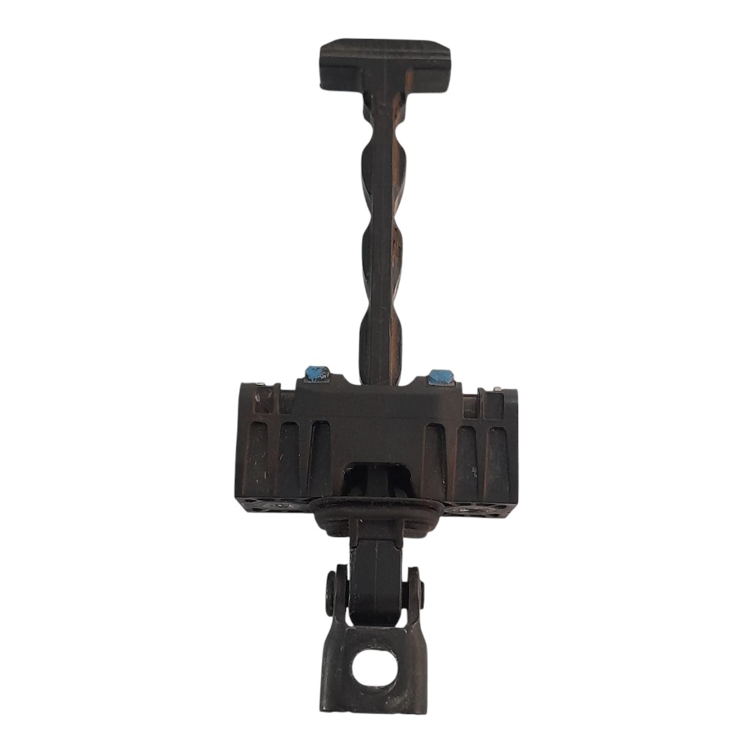 Limitador da Porta Dianteira Direita Amarok 4X4 biturbo 180cv