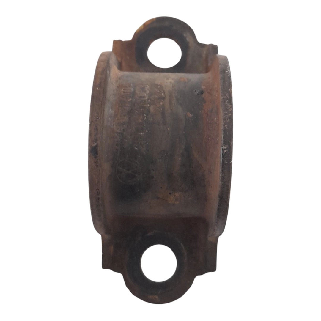 Suporte da barra estabilizadora dianteira da Amarok 4x4 biturbo 180cv