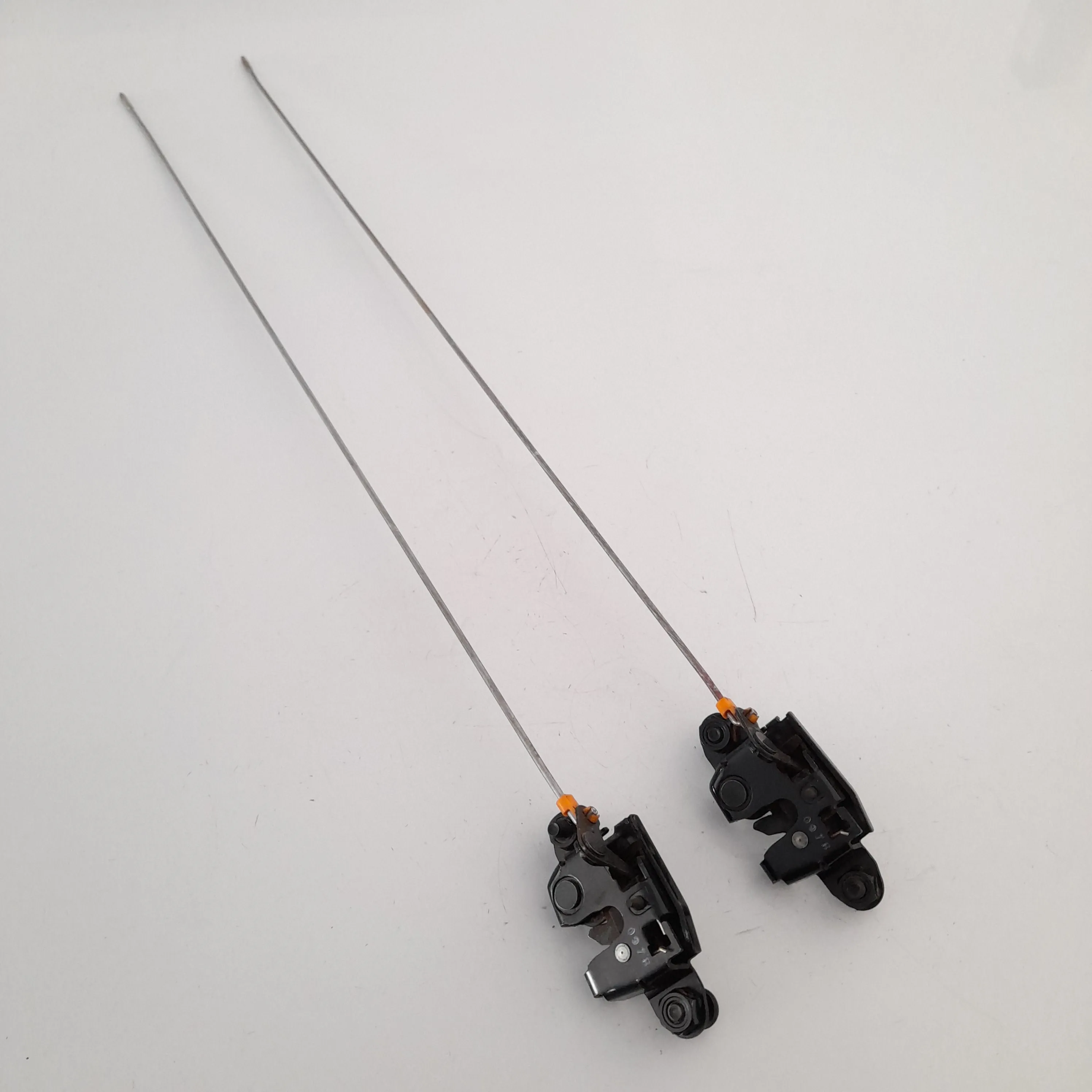 Fechadura tampa traseira (par) Ranger 3.2 XLT 2019 aut