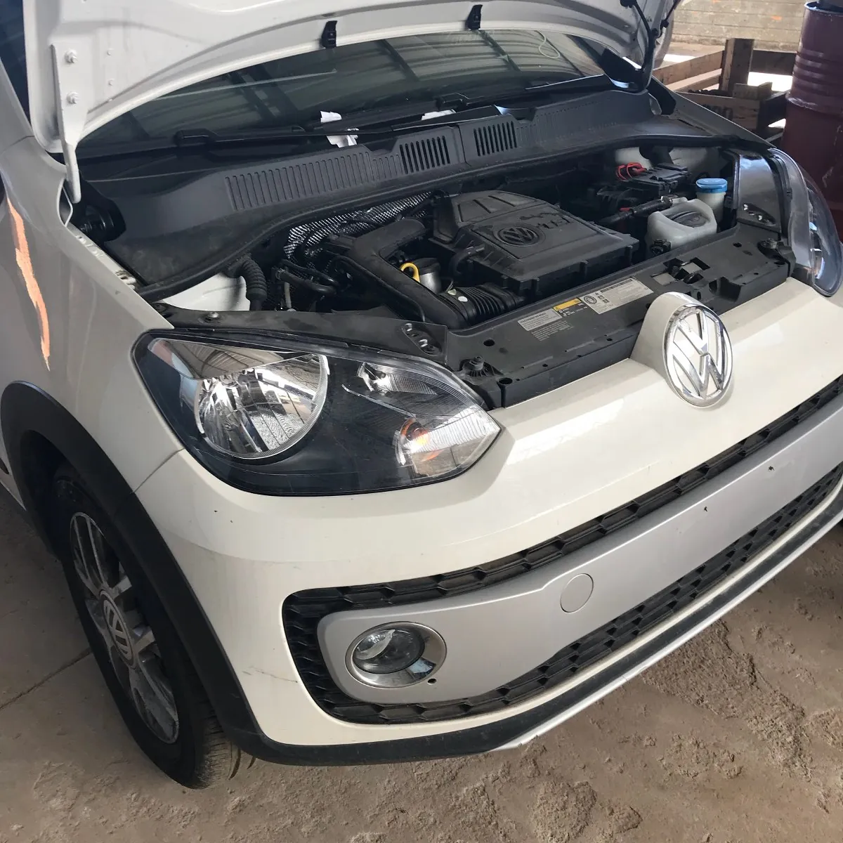 Vw Cross Up Tsi 1.0 - Sucata Para Retirar Peças