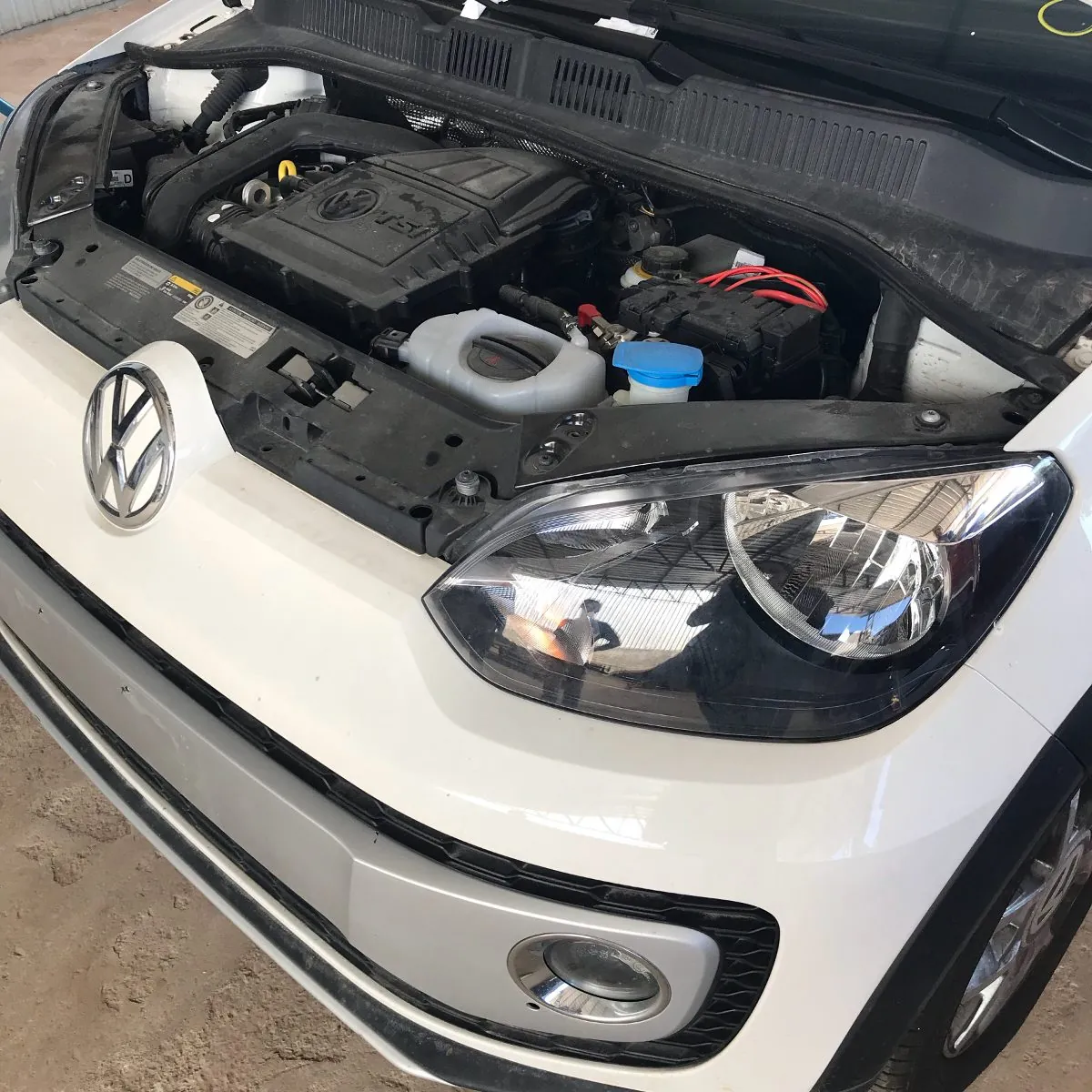 Vw Cross Up Tsi 1.0 - Sucata Para Retirar Peças
