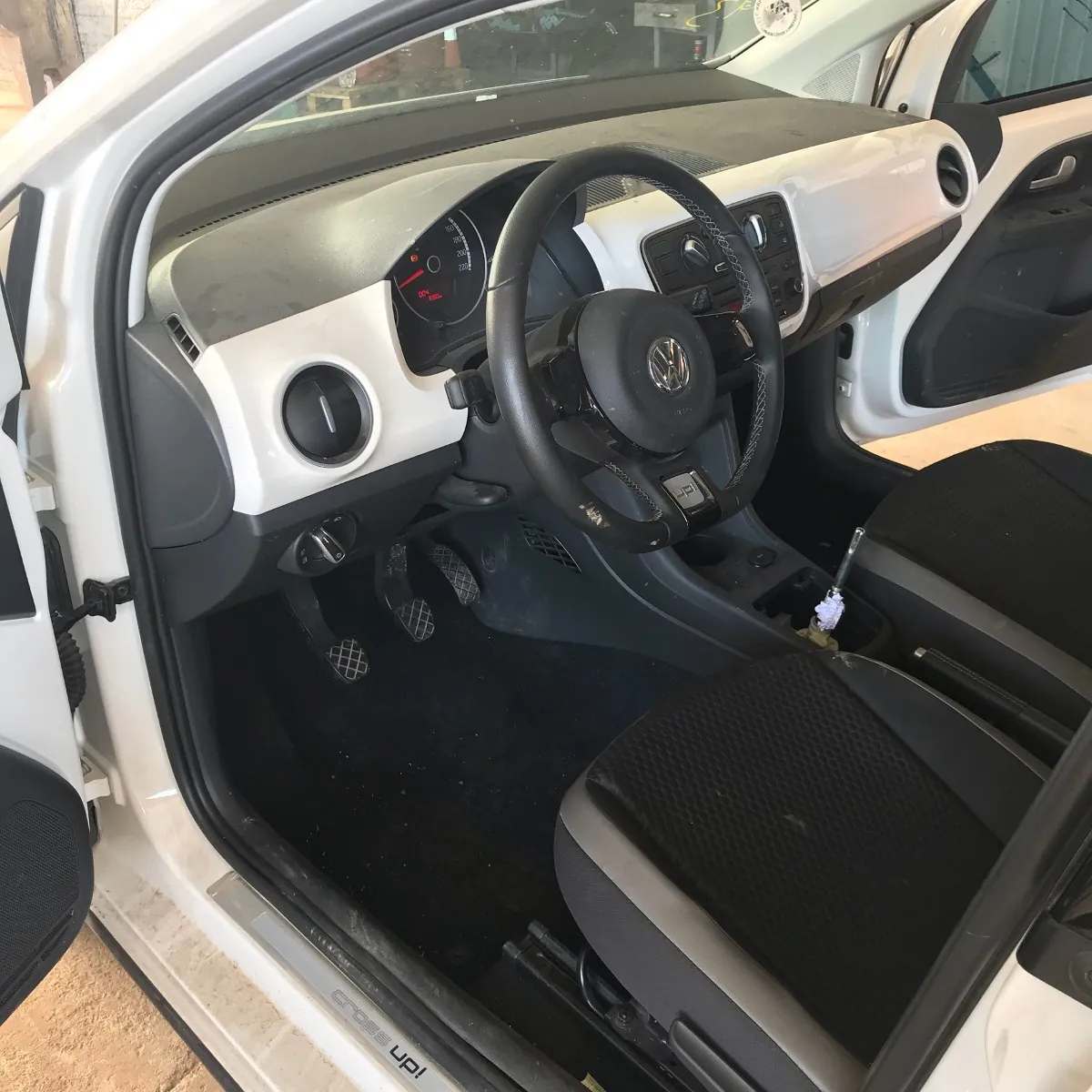 Vw Cross Up Tsi 1.0 - Sucata Para Retirar Peças