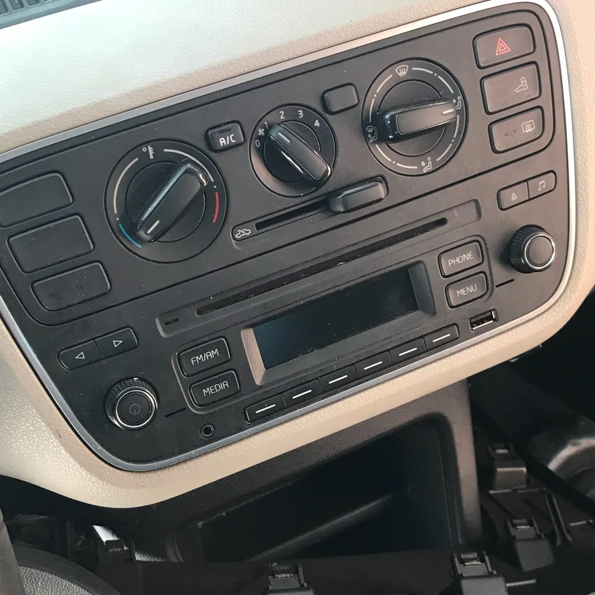 Vw Move Up 1.0 - Sucata Para Retirar Peças 