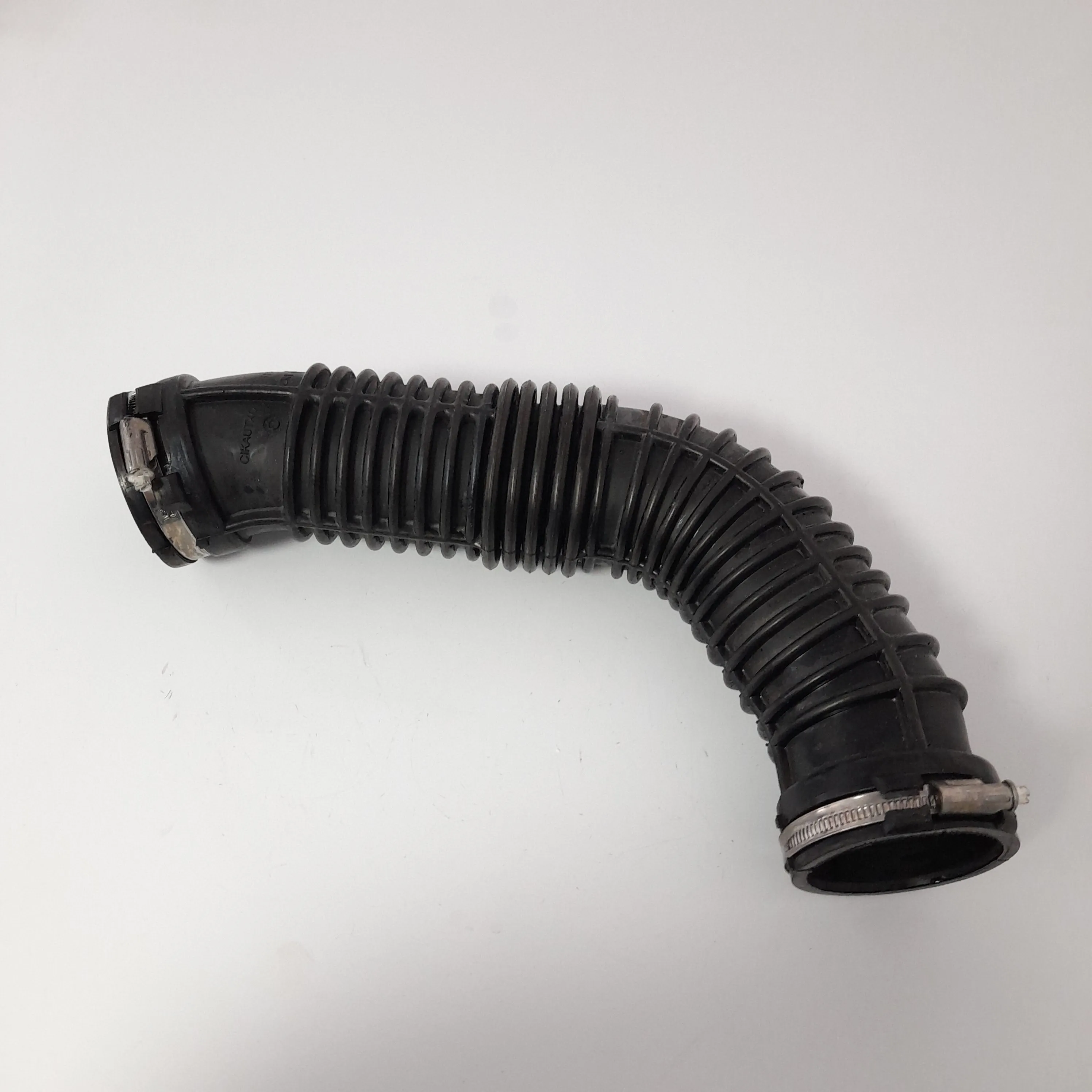 Mangueira do filtro de ar Renault Master 2.3 2019