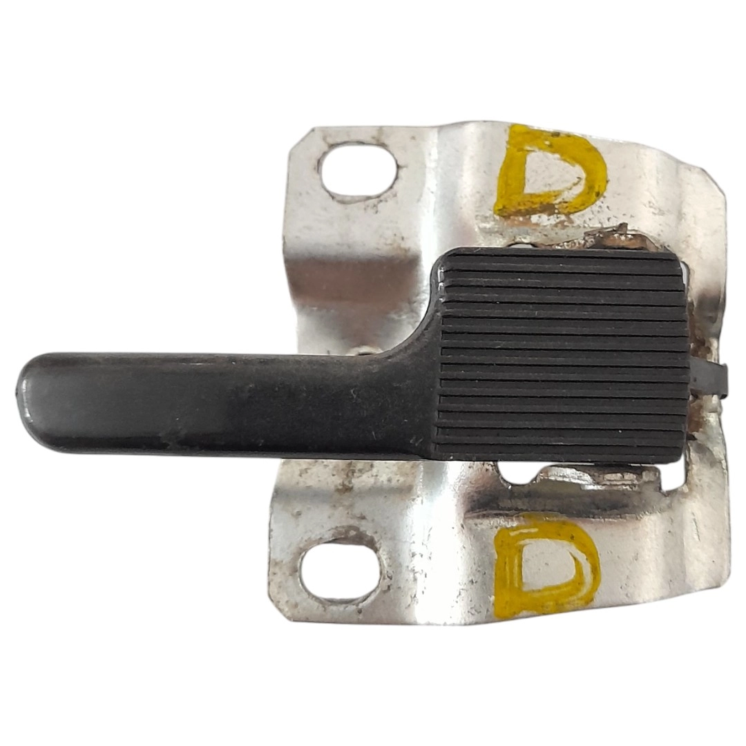 Puxador interno porta dianteiro direito kombi 1.4 flex 2012/2014