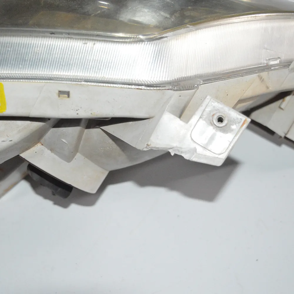 Farol esquerdo Hilux SW4 3.0 4x4 Aut 2008