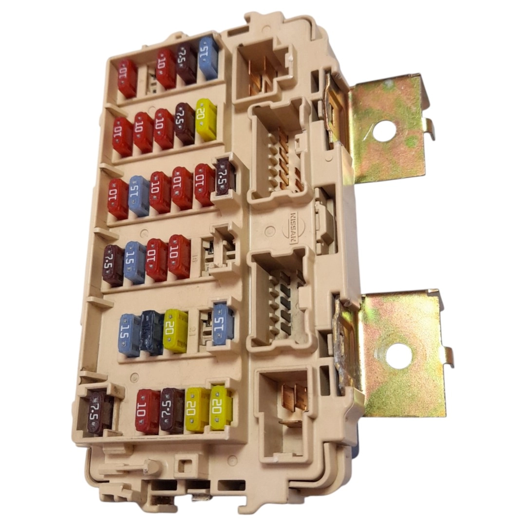 Caixa de Fusíveis Interno Frontier 2.8 mwm 2006 Eletrônica
